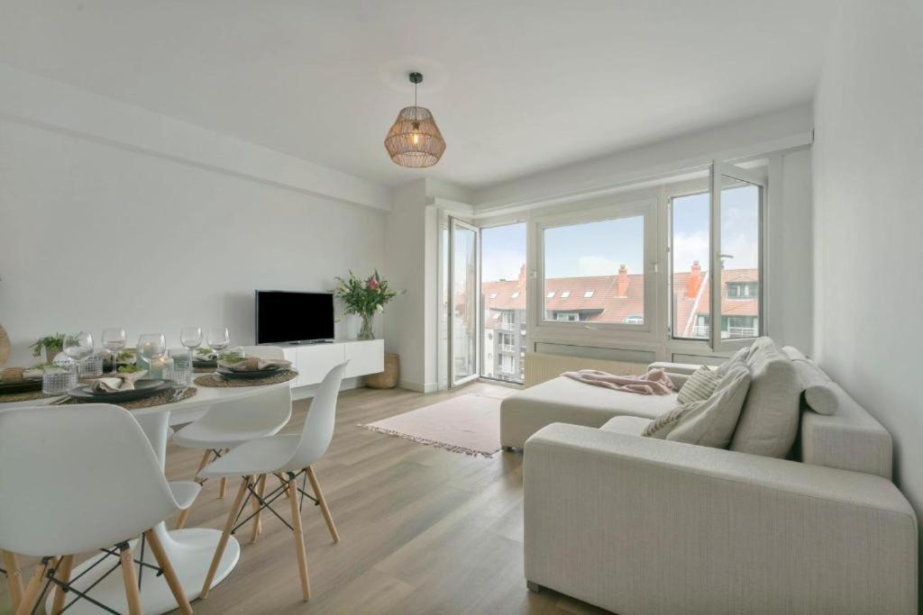 Gezellig Appartement Te Heist-Aan-Zee Knokke-Le-Zoute Extérieur photo
